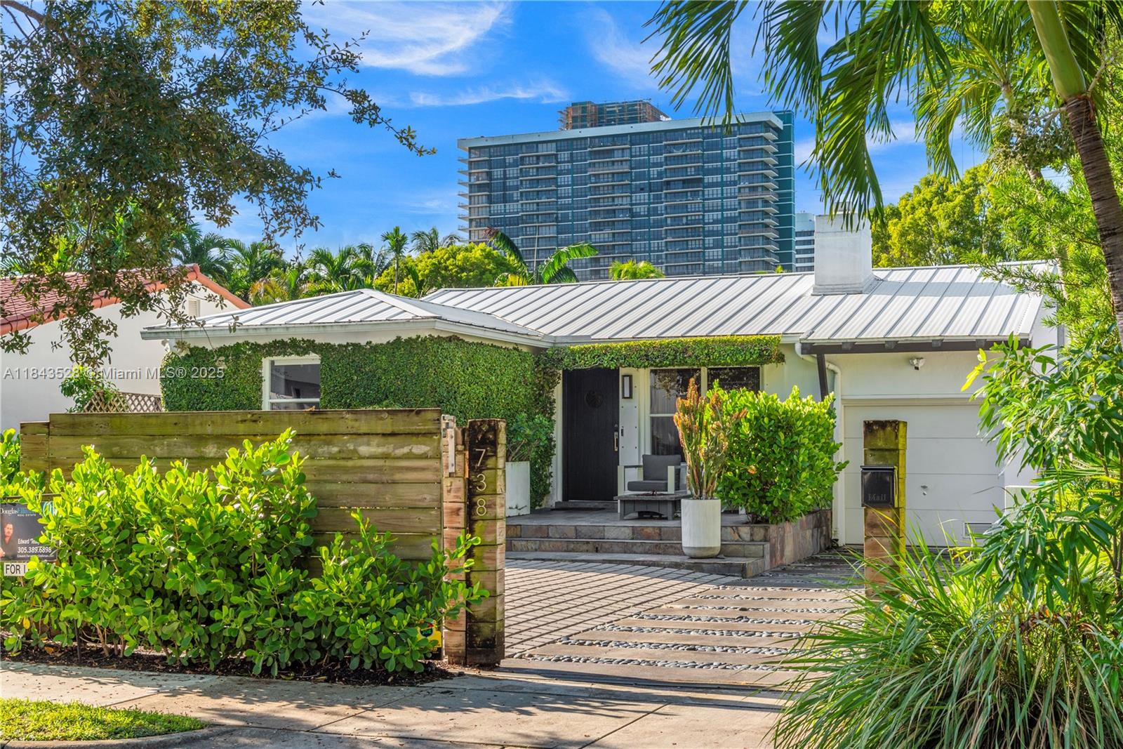 BELLE MEADE OF MIA SEC 1 - Residential Lease