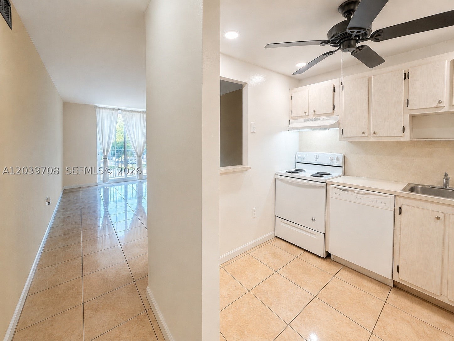 16851 NE 23rd Ave A308, North Miami Beach FL 33160