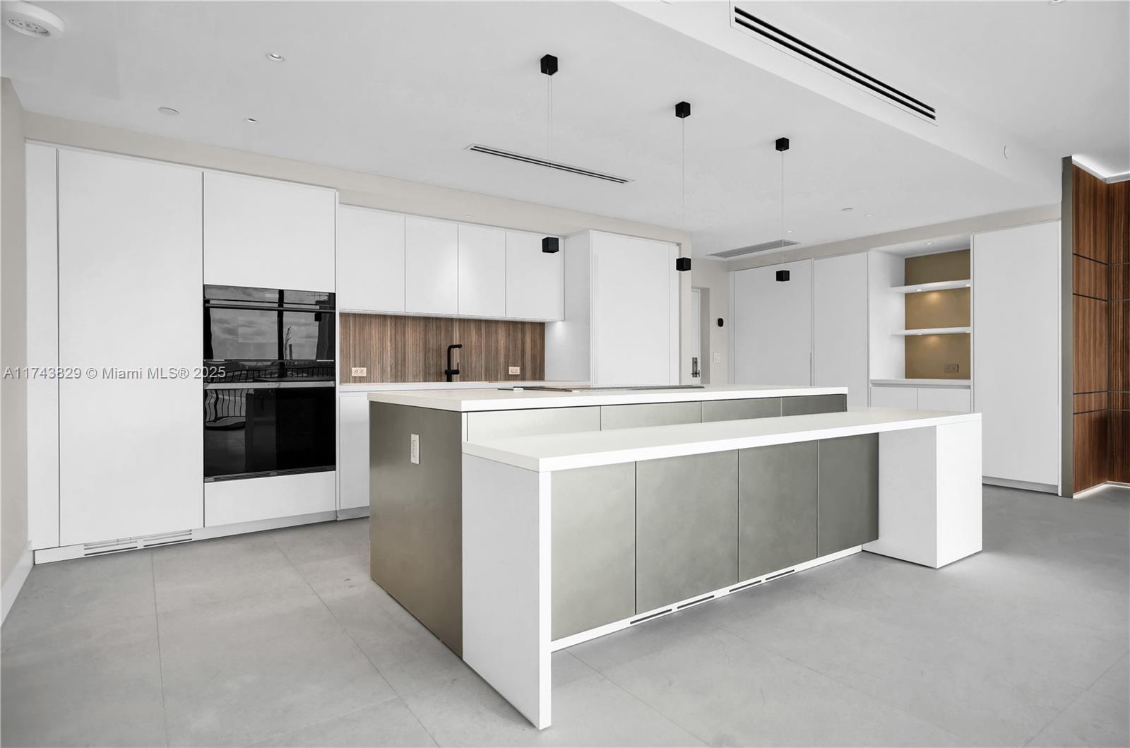 Property for Sale at 1000 Venetian Way 608, Miami, Broward County, Florida - Bedrooms: 2 
Bathrooms: 2  - $2,300,000