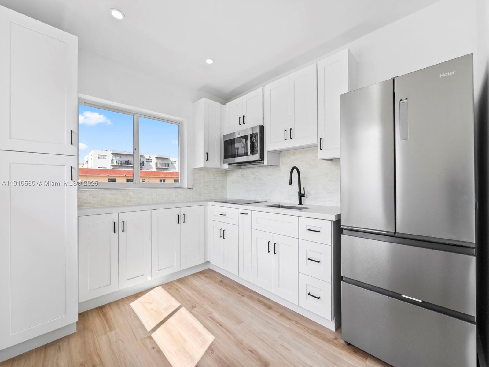 CITY OF MIAMI SOUTH - Residential Lease