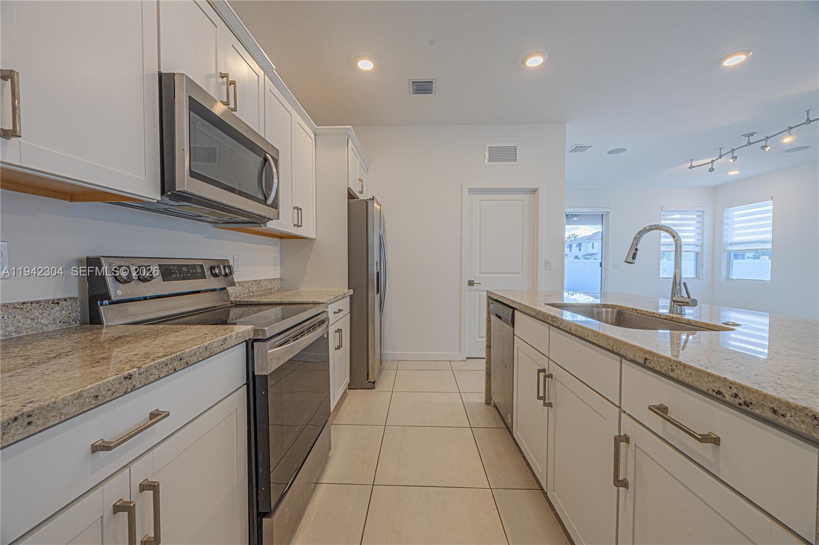 RESERVE AT JUPITER - Residential