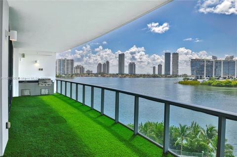 3300 NE 188th St 615 Aventura FL 33180