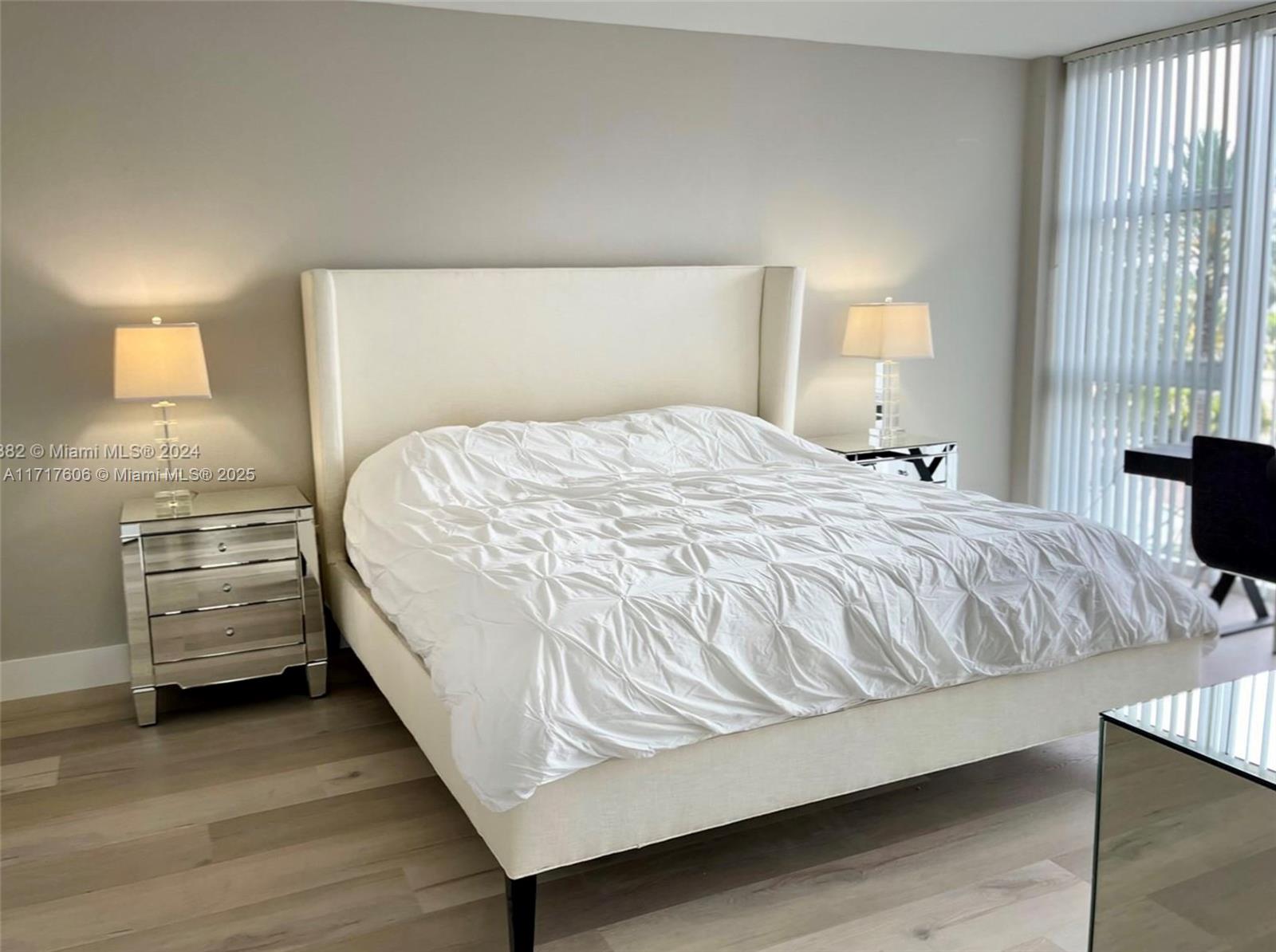 HARBOUR HOUSE - Residential