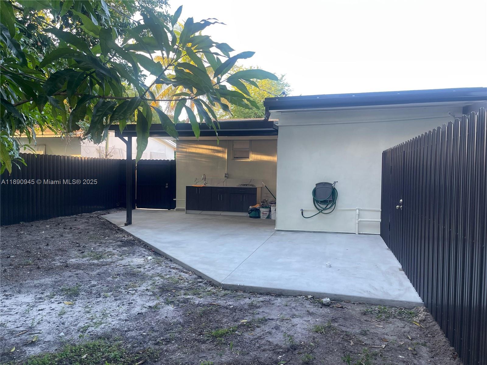 SCOTT LAKE MANOR SEC 3 - Residential
