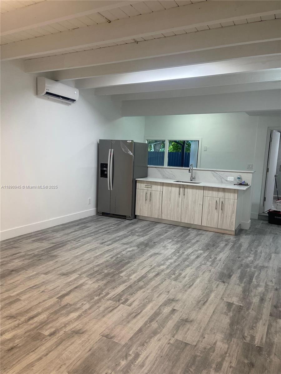 SCOTT LAKE MANOR SEC 3 - Residential