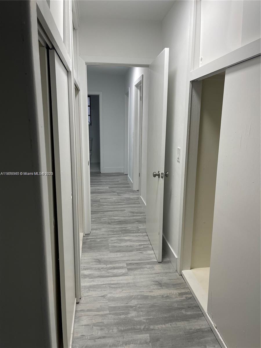 SCOTT LAKE MANOR SEC 3 - Residential