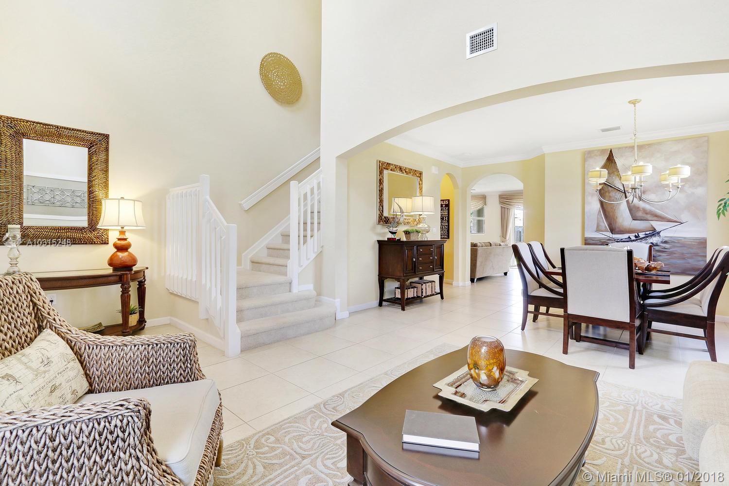 HEMINGWAY POINT - Residential