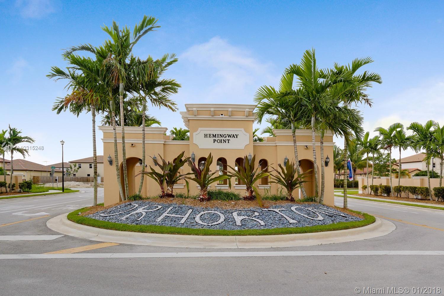 HEMINGWAY POINT - Residential