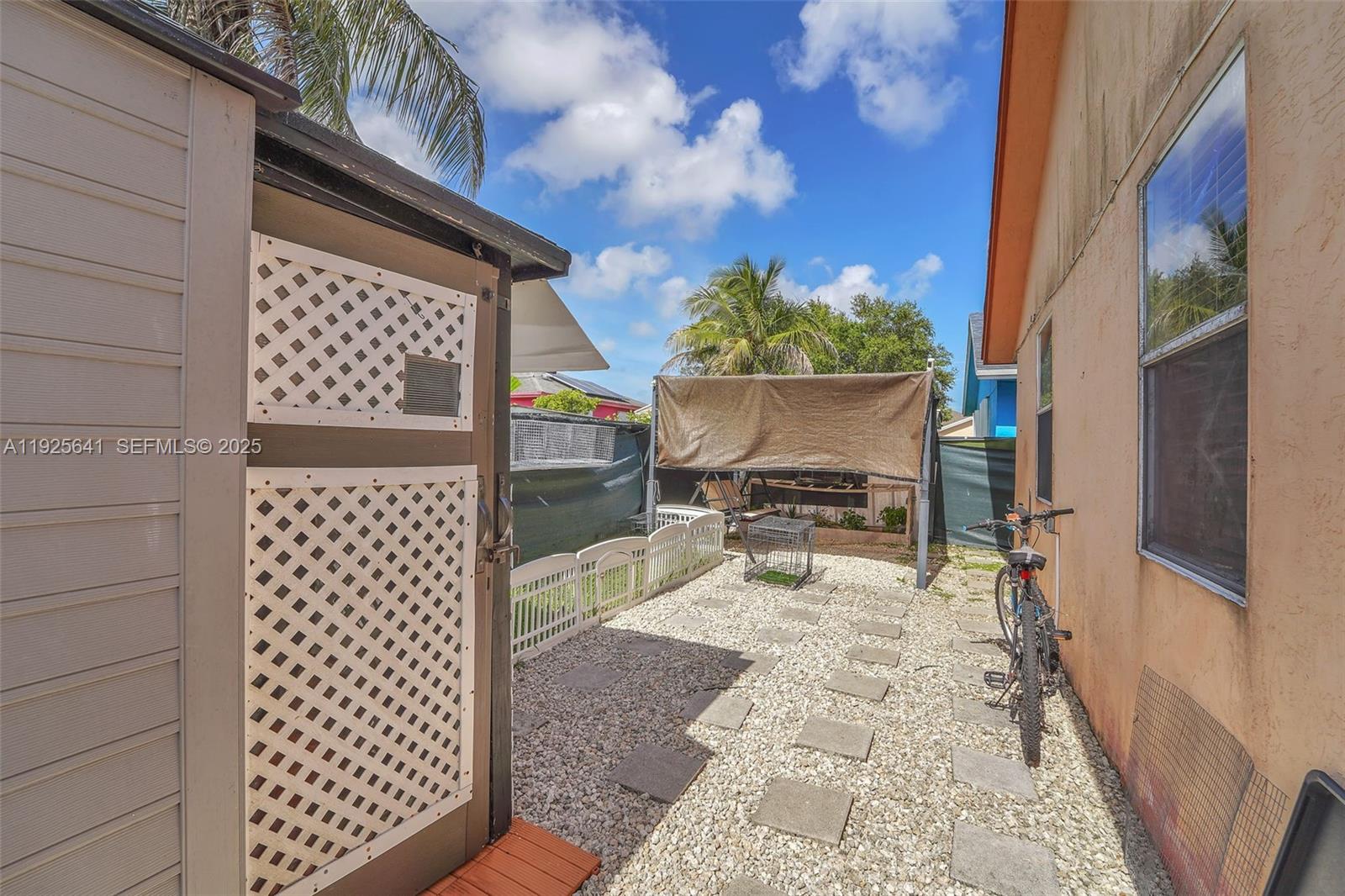 HABITAT VILLAS - Residential Lease