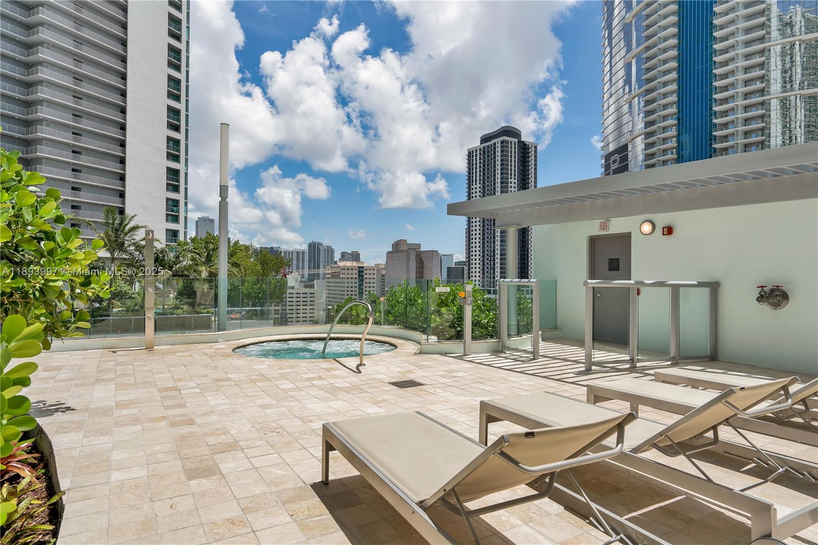 900 BISCAYNE BAY CONDO - Residential Lease