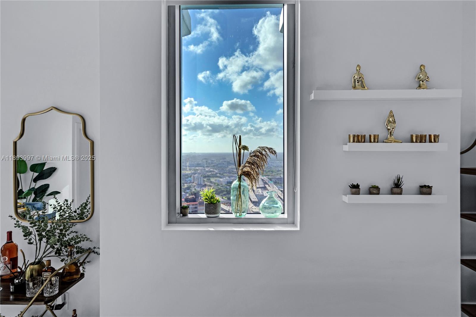 900 BISCAYNE BAY CONDO - Residential Lease