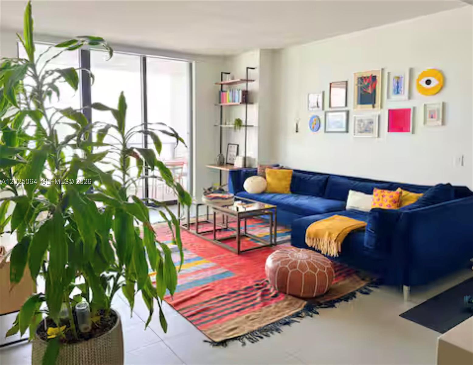 CANVAS CONDO - Residential