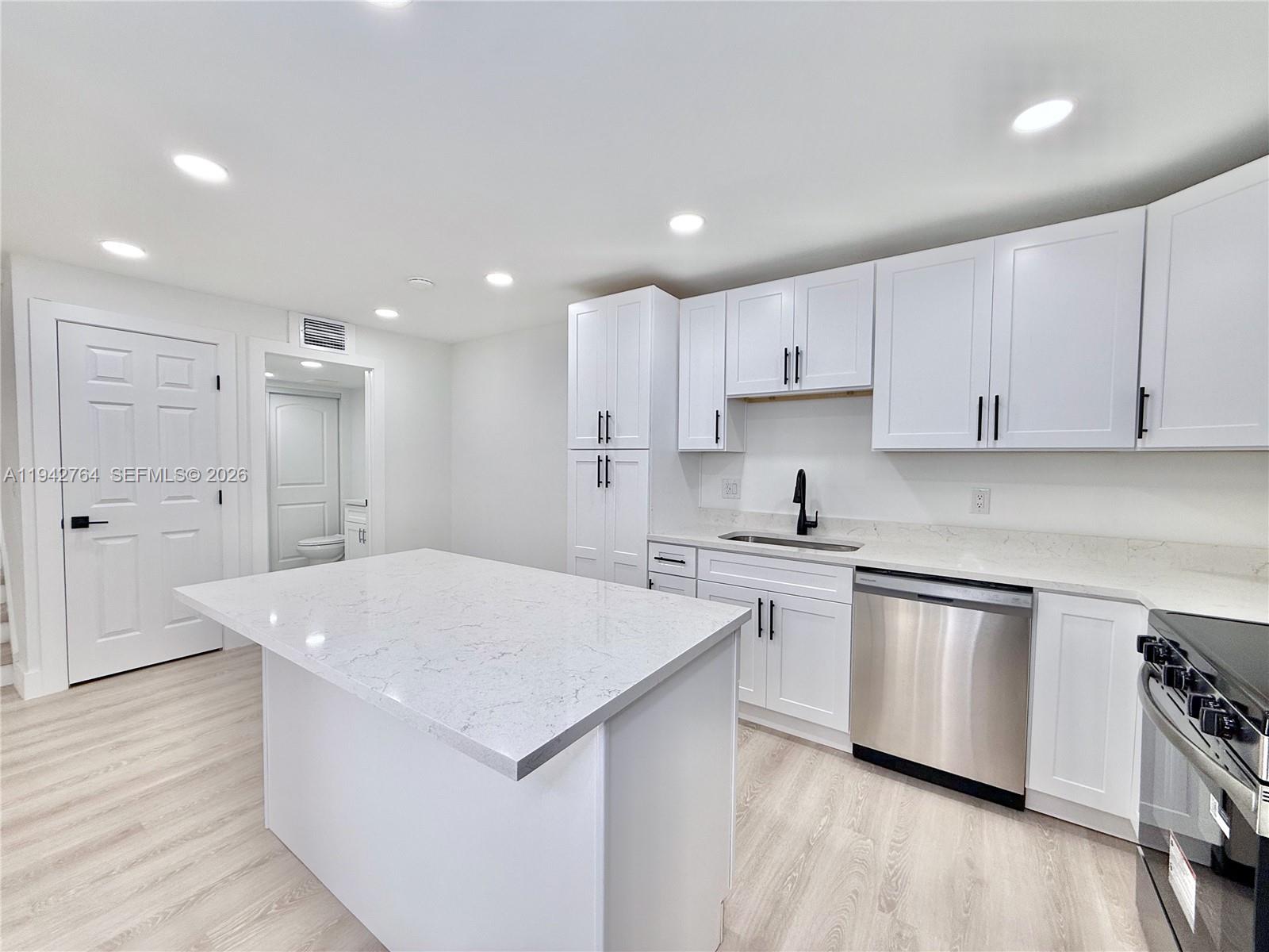 WOODVILLE - Residential