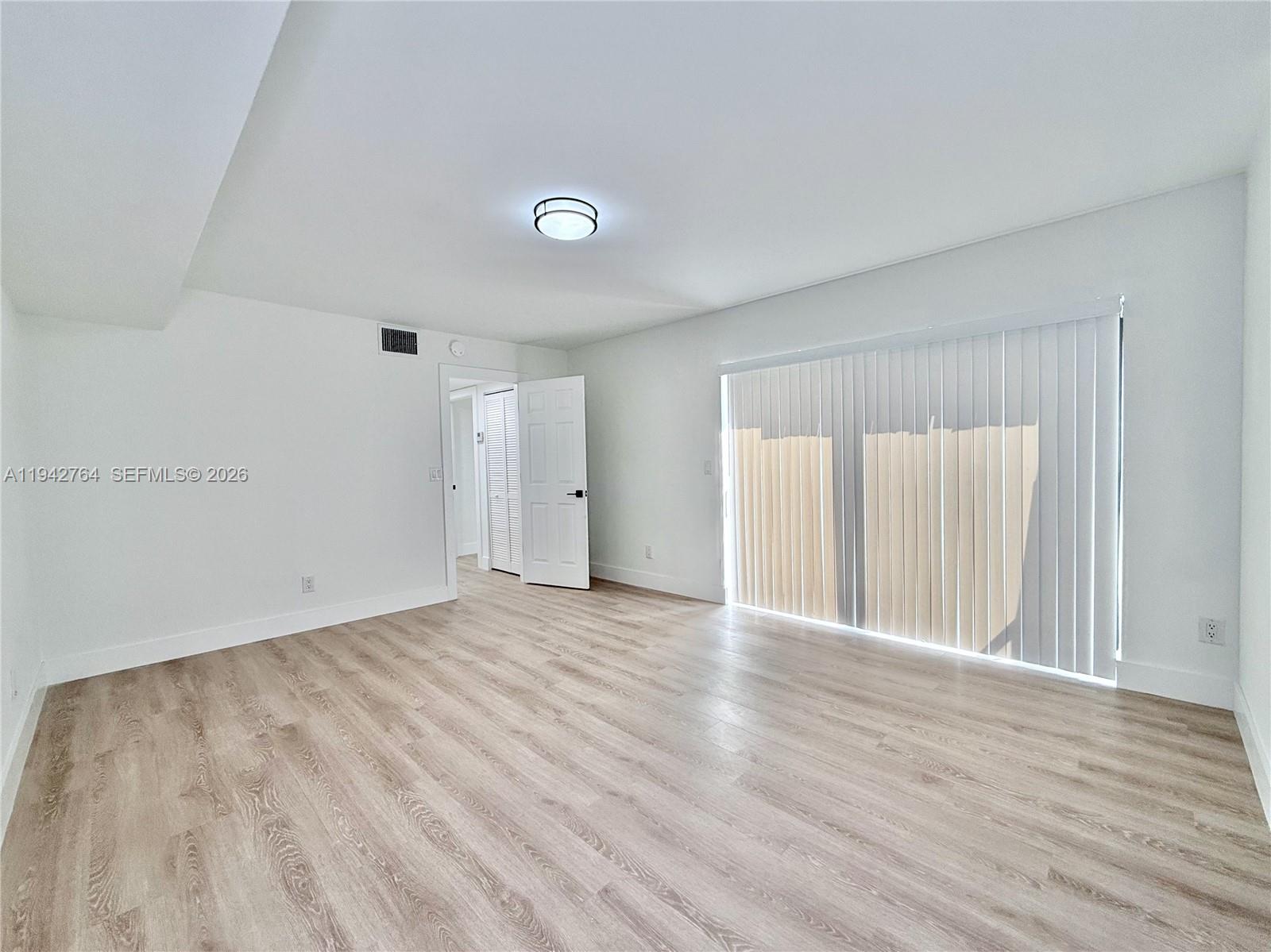 WOODVILLE - Residential