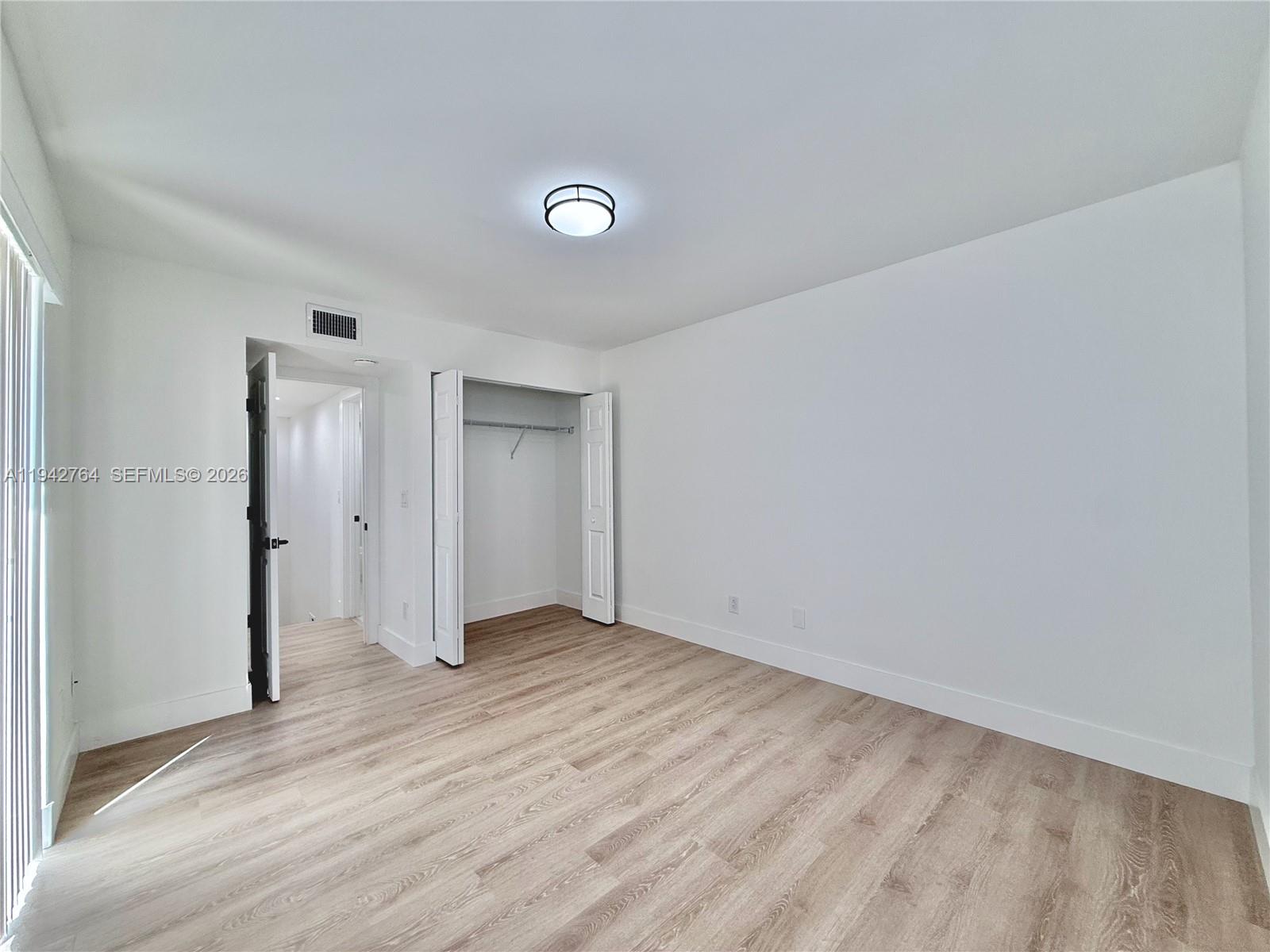 WOODVILLE - Residential