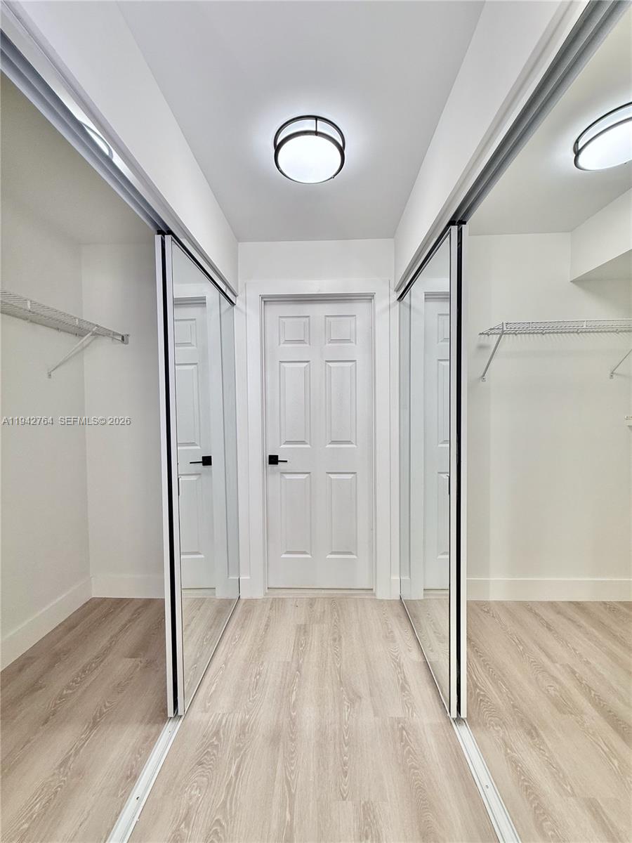 WOODVILLE - Residential