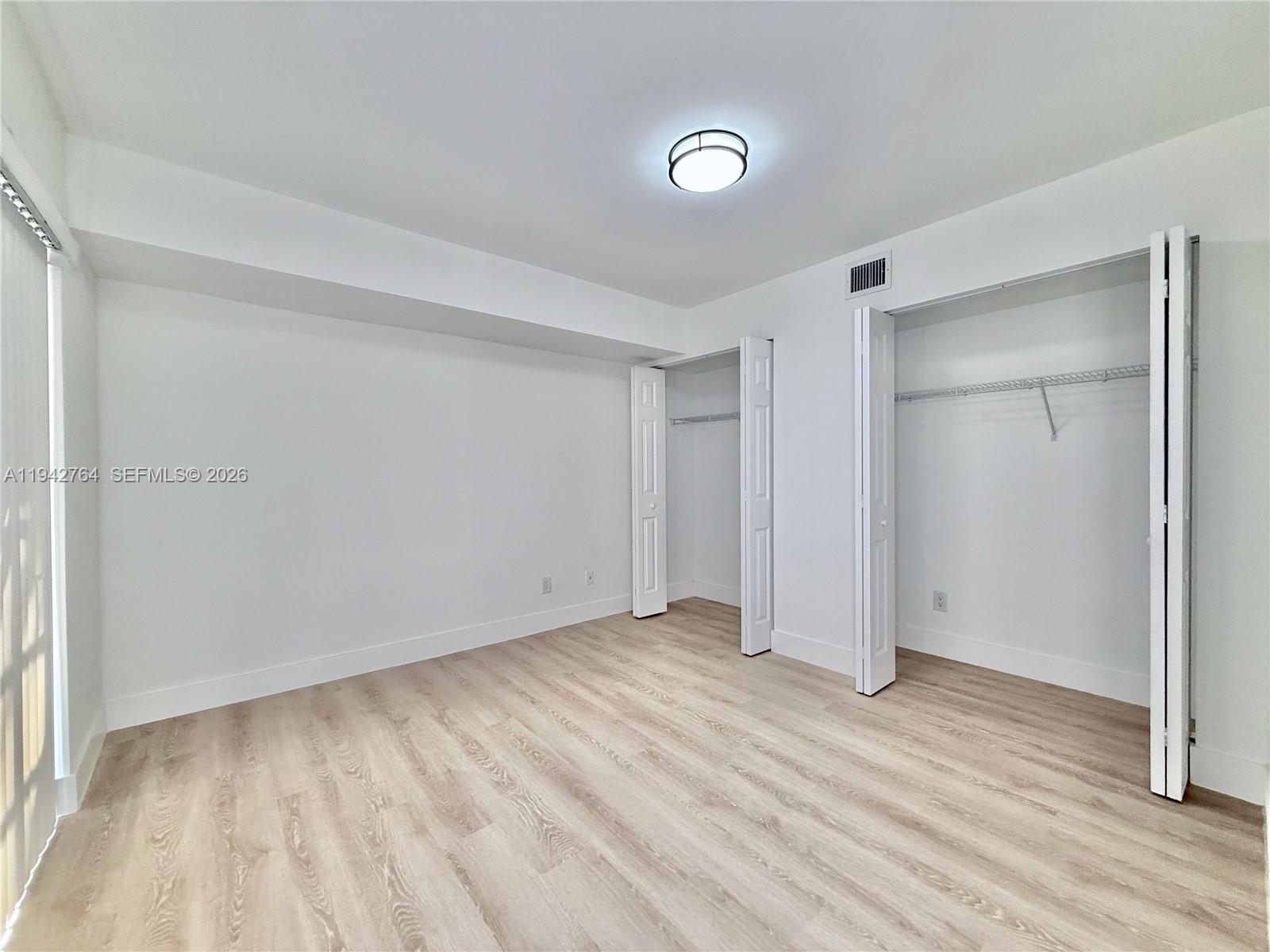 WOODVILLE - Residential