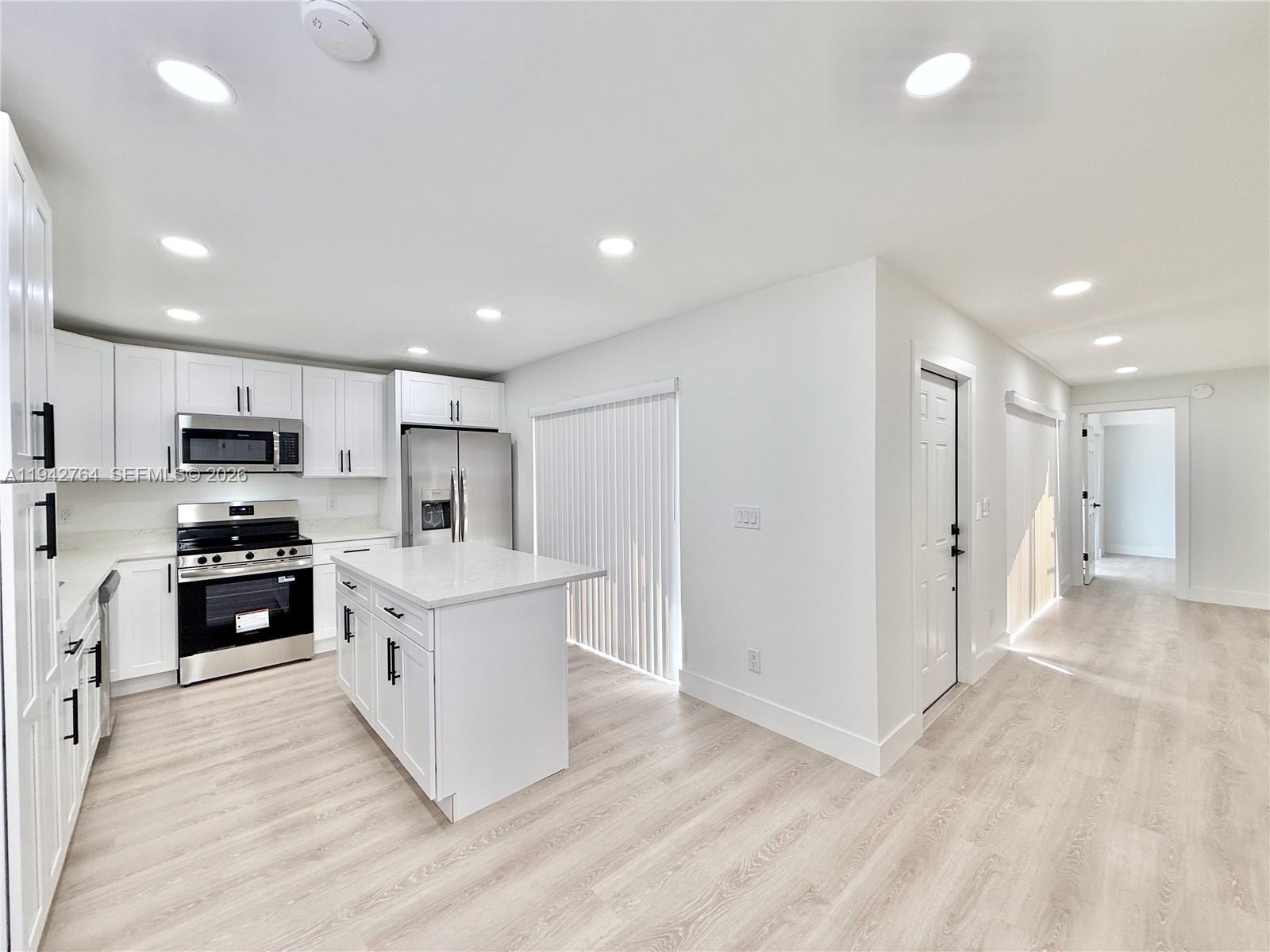 WOODVILLE - Residential