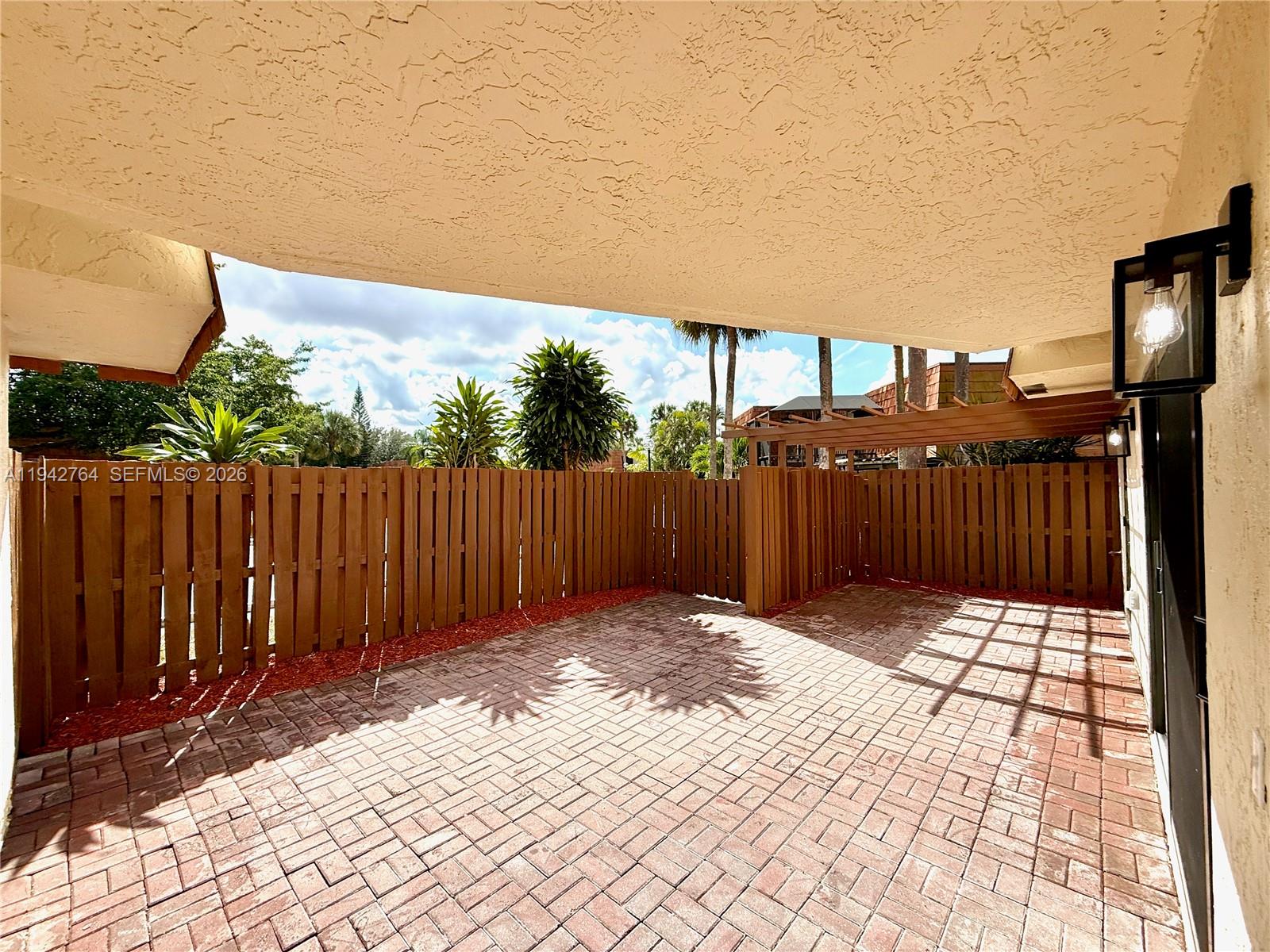 WOODVILLE - Residential