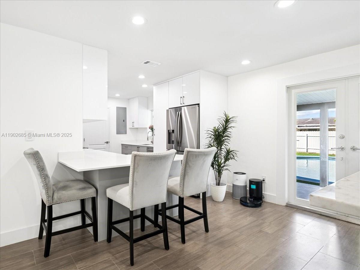 SOUTH CORAL HOMES SEC 2 - Residential