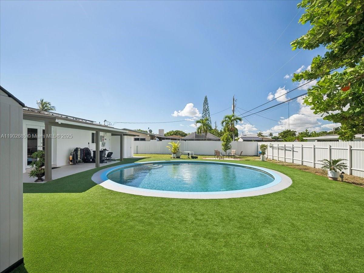 SOUTH CORAL HOMES SEC 2 - Residential