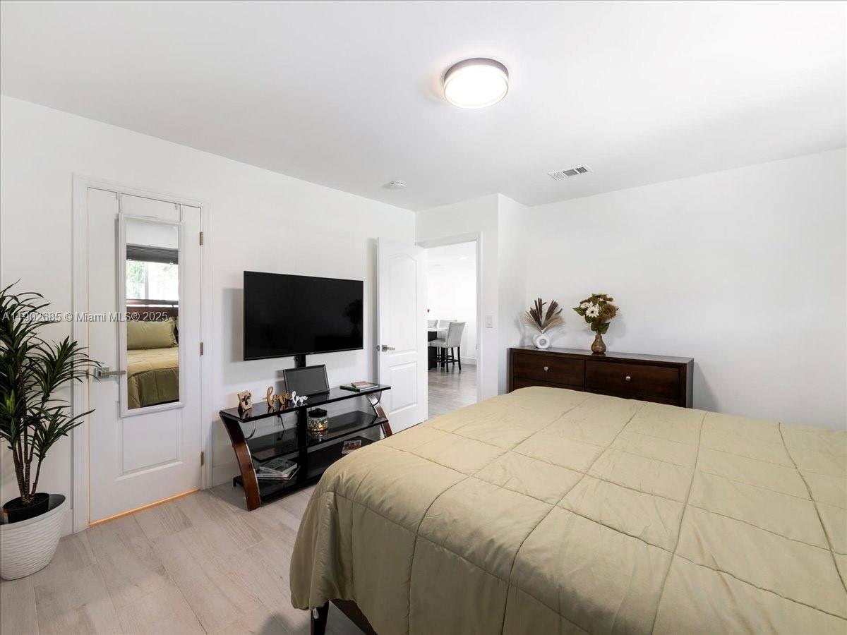 SOUTH CORAL HOMES SEC 2 - Residential