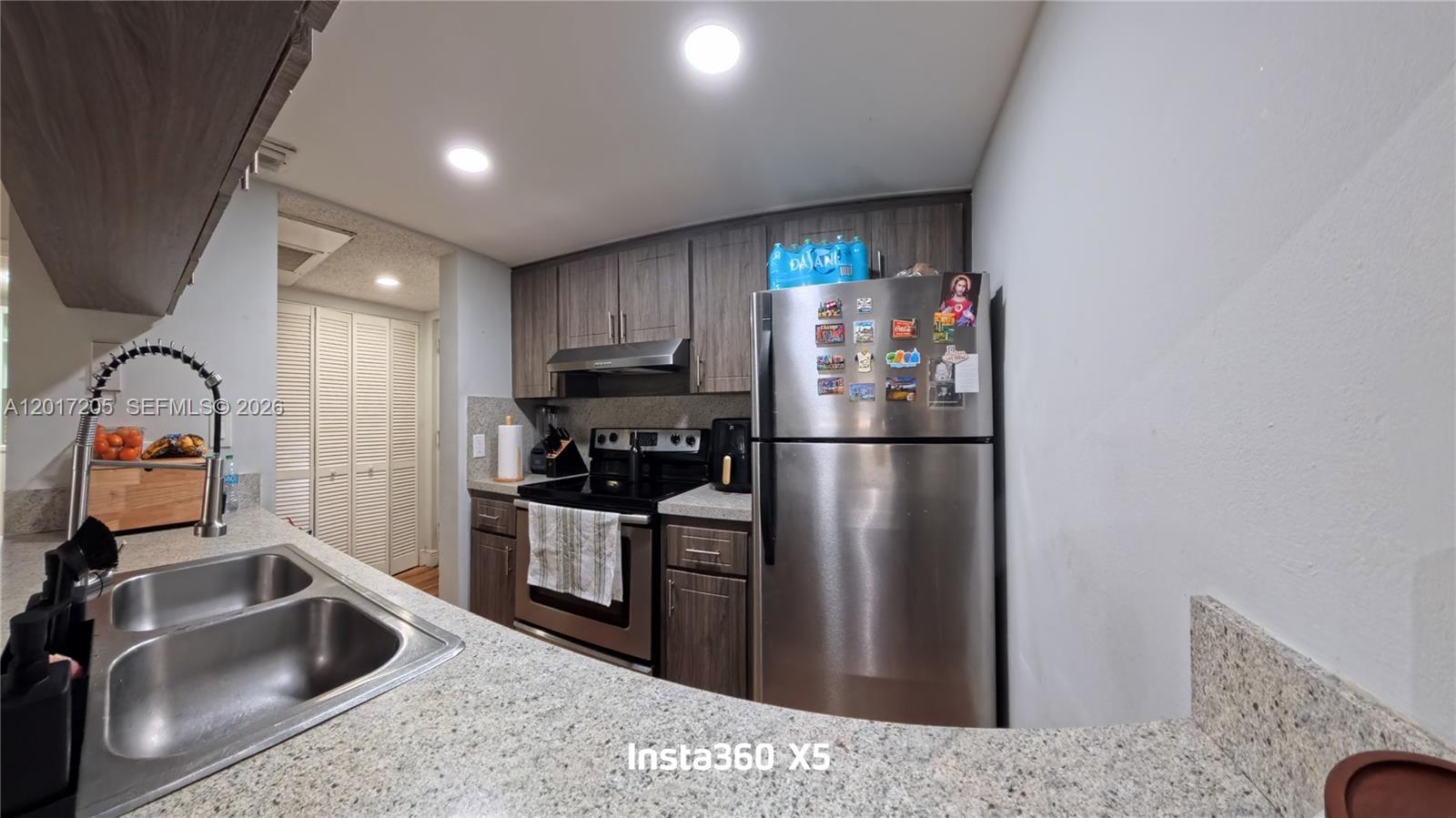 LAS VISTAS AT DORAL CONDO - Residential Lease