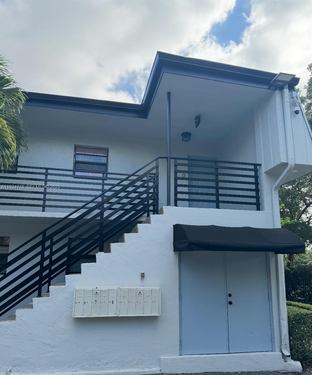 PALMETTO BAY CONDO - Residential Lease