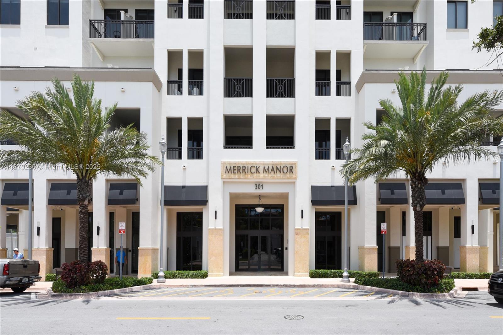 MERRICK MANOR CONDO - Residential