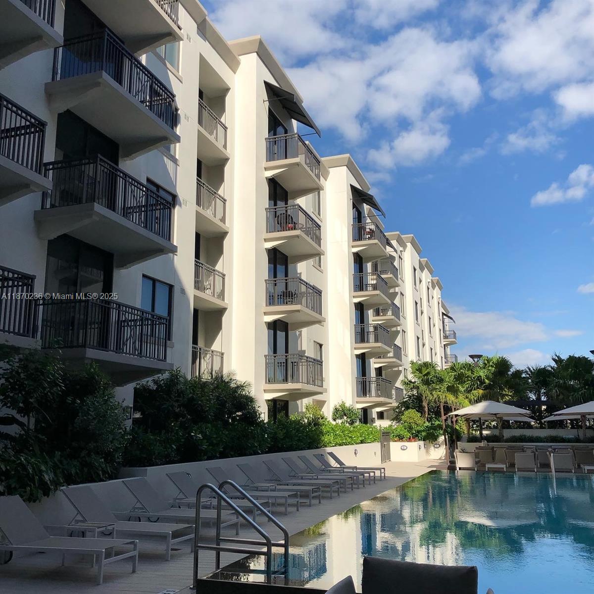 301 Altara Ave 619