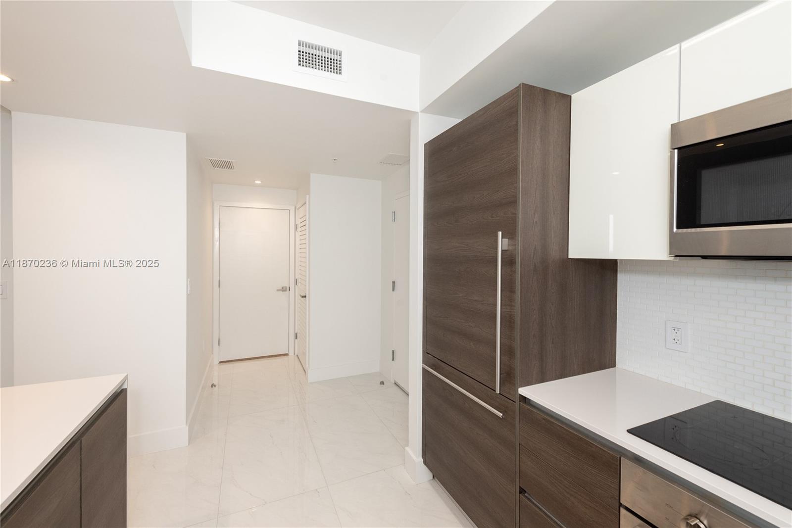 MERRICK MANOR CONDO - Residential