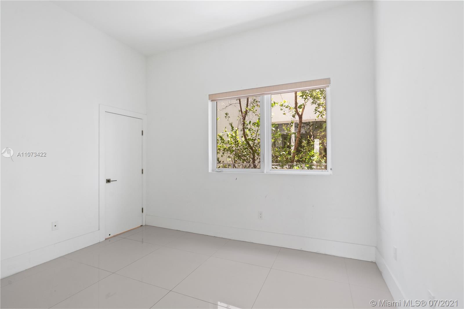 BEACHWALK - Residential