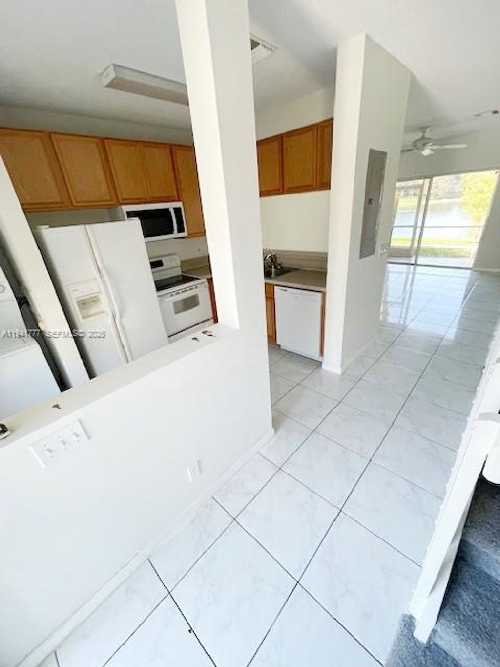 Photo of 5230 Palmbrooke Cir #-, West Palm Beach, FL 33417 (MLS # A11941777)