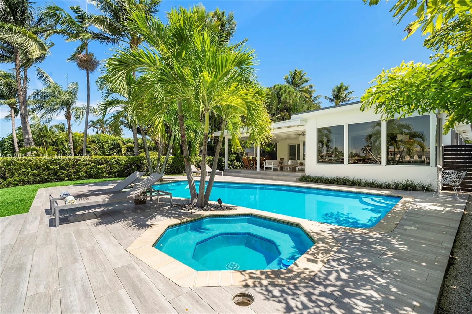 NORMANDY GOLF COURSE - Residential Lease