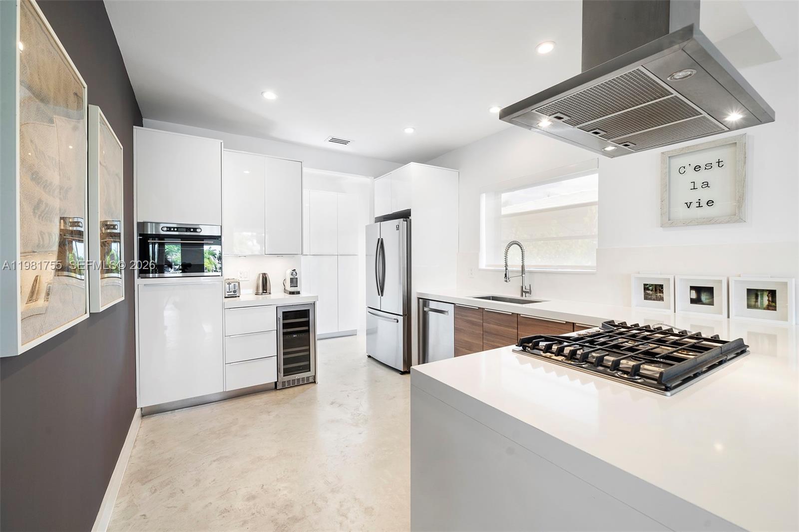 NORMANDY GOLF COURSE - Residential Lease