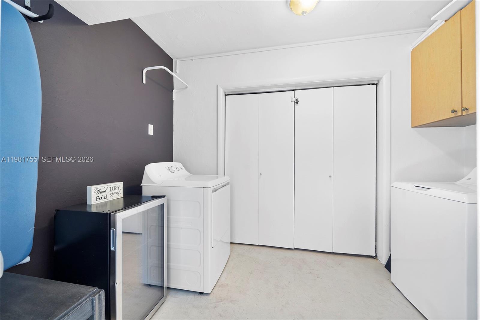 NORMANDY GOLF COURSE - Residential Lease