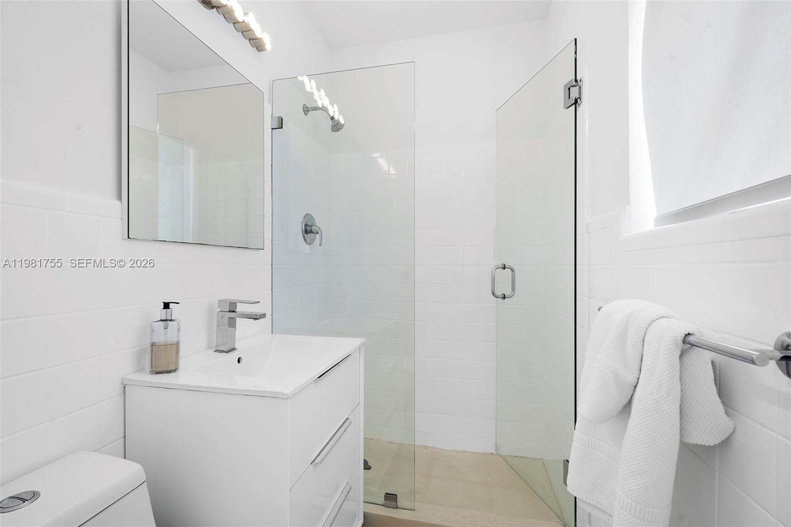 NORMANDY GOLF COURSE - Residential Lease