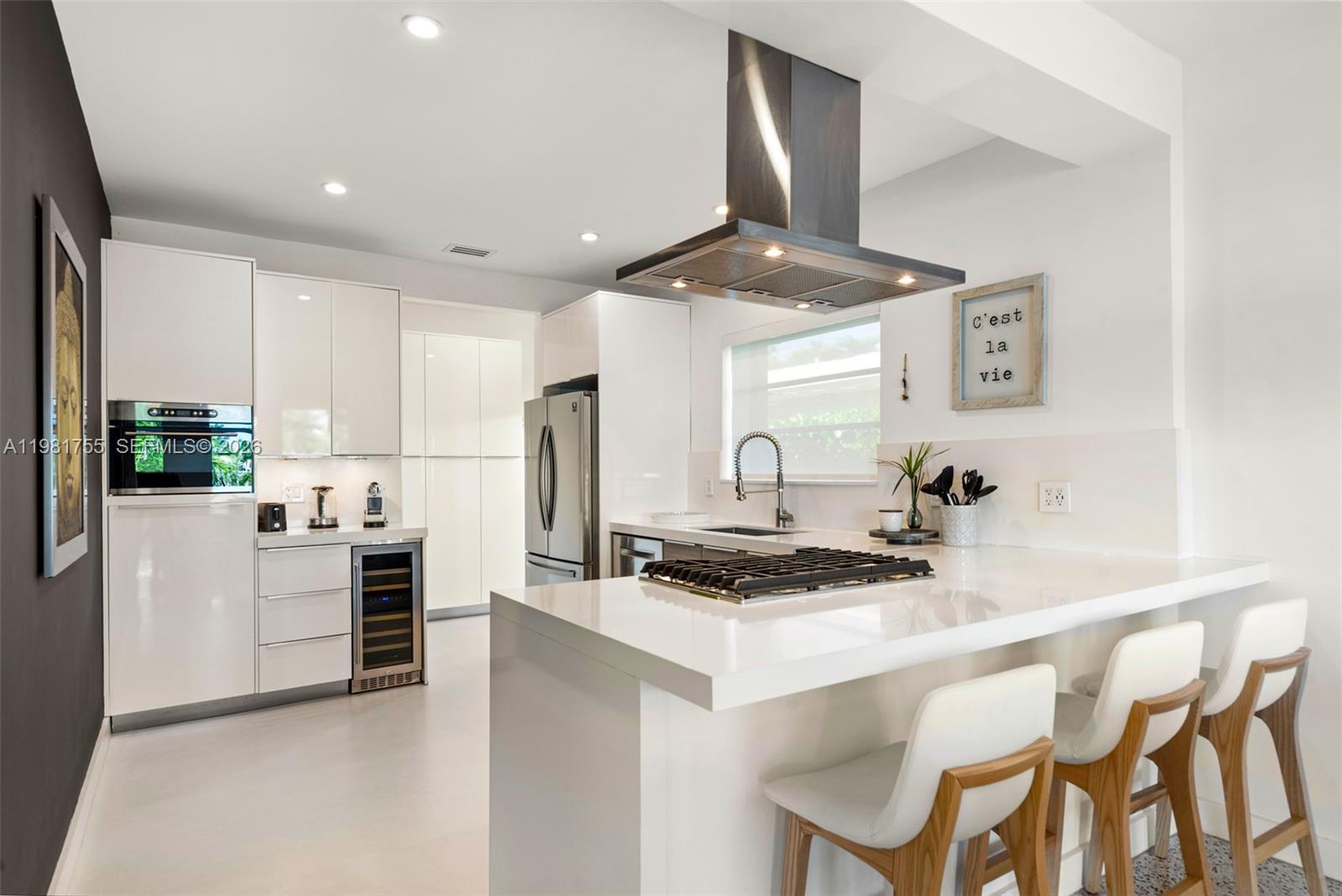 NORMANDY GOLF COURSE - Residential Lease