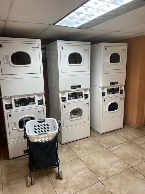 PALM-EAST GARDENS CONDO - Residential