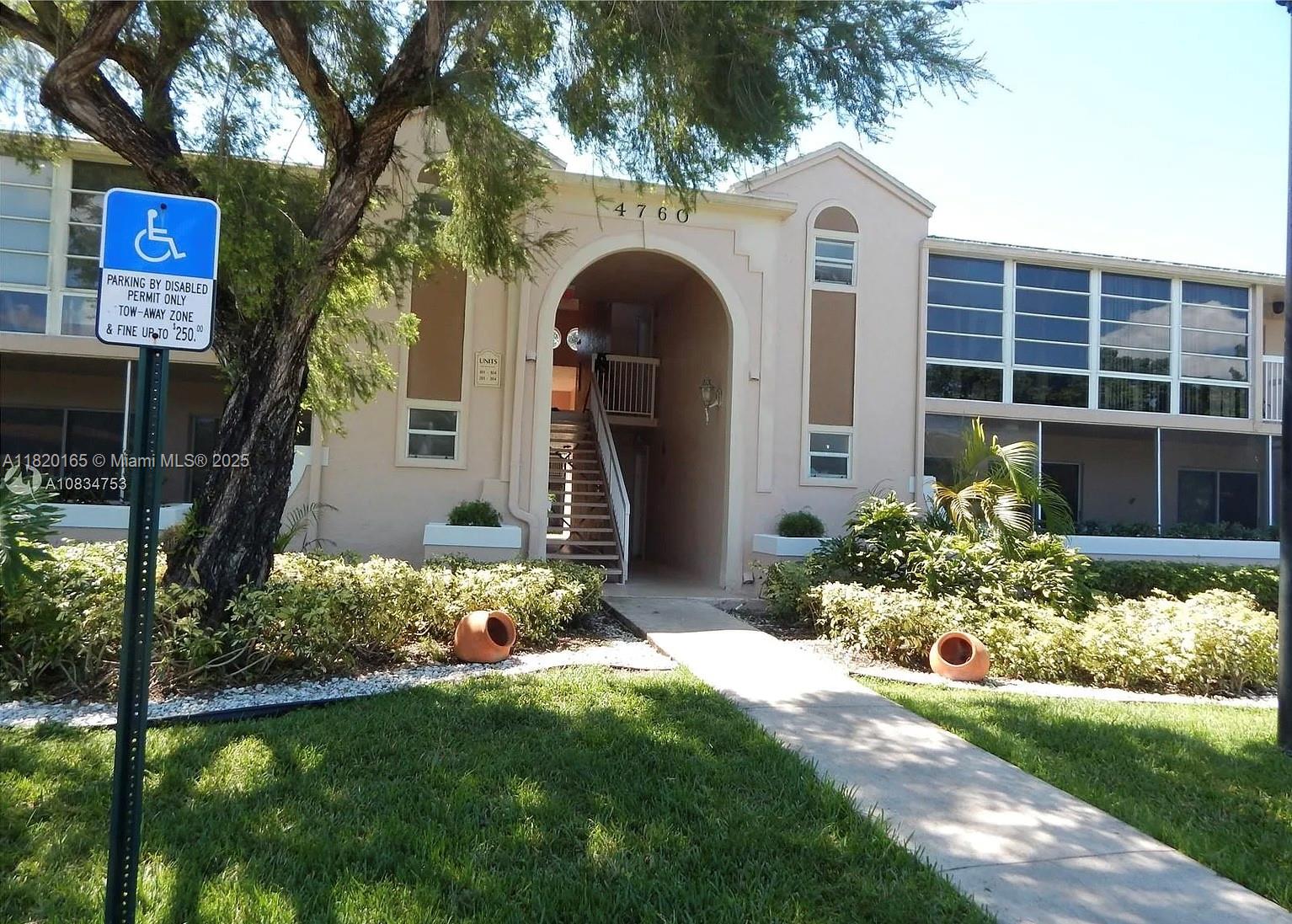 Rental Property at 4760 Nw 102nd Ave 204-12, Doral, Miami-Dade County, Florida - Bedrooms: 2 
Bathrooms: 2  - $2,750 MO.