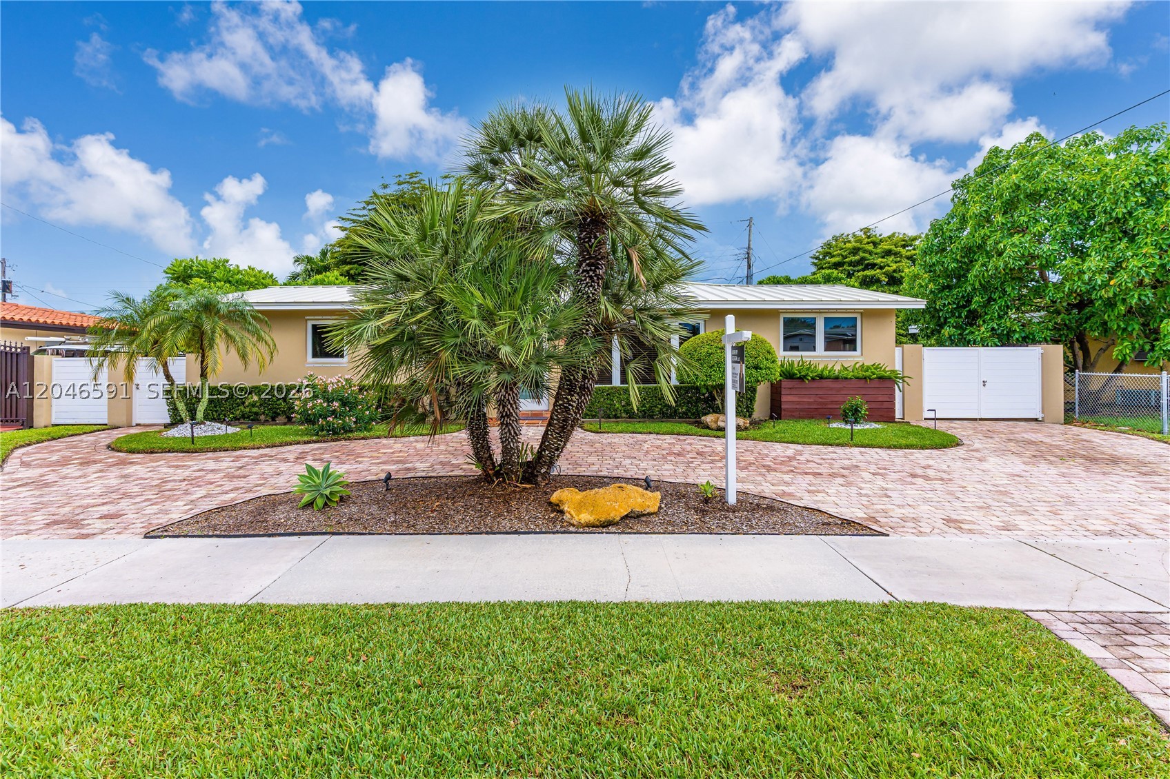 11180 SW 58th Ter