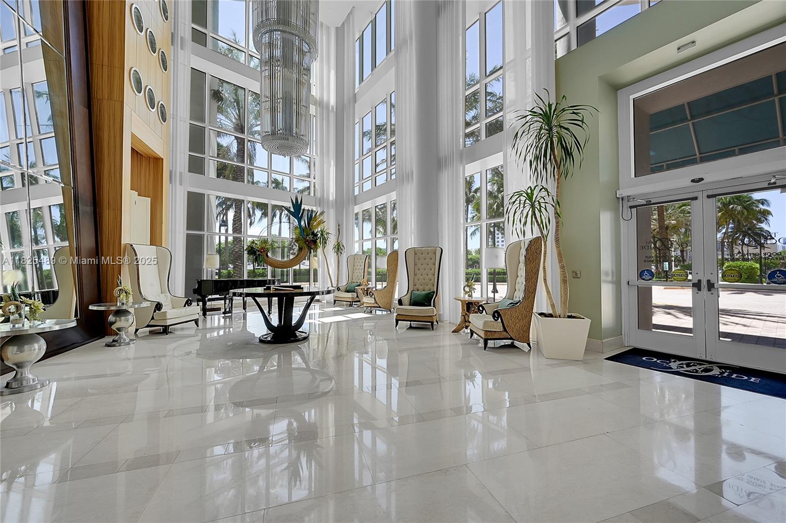 PLAZA AT OCEANSIDE (THE) - Residential