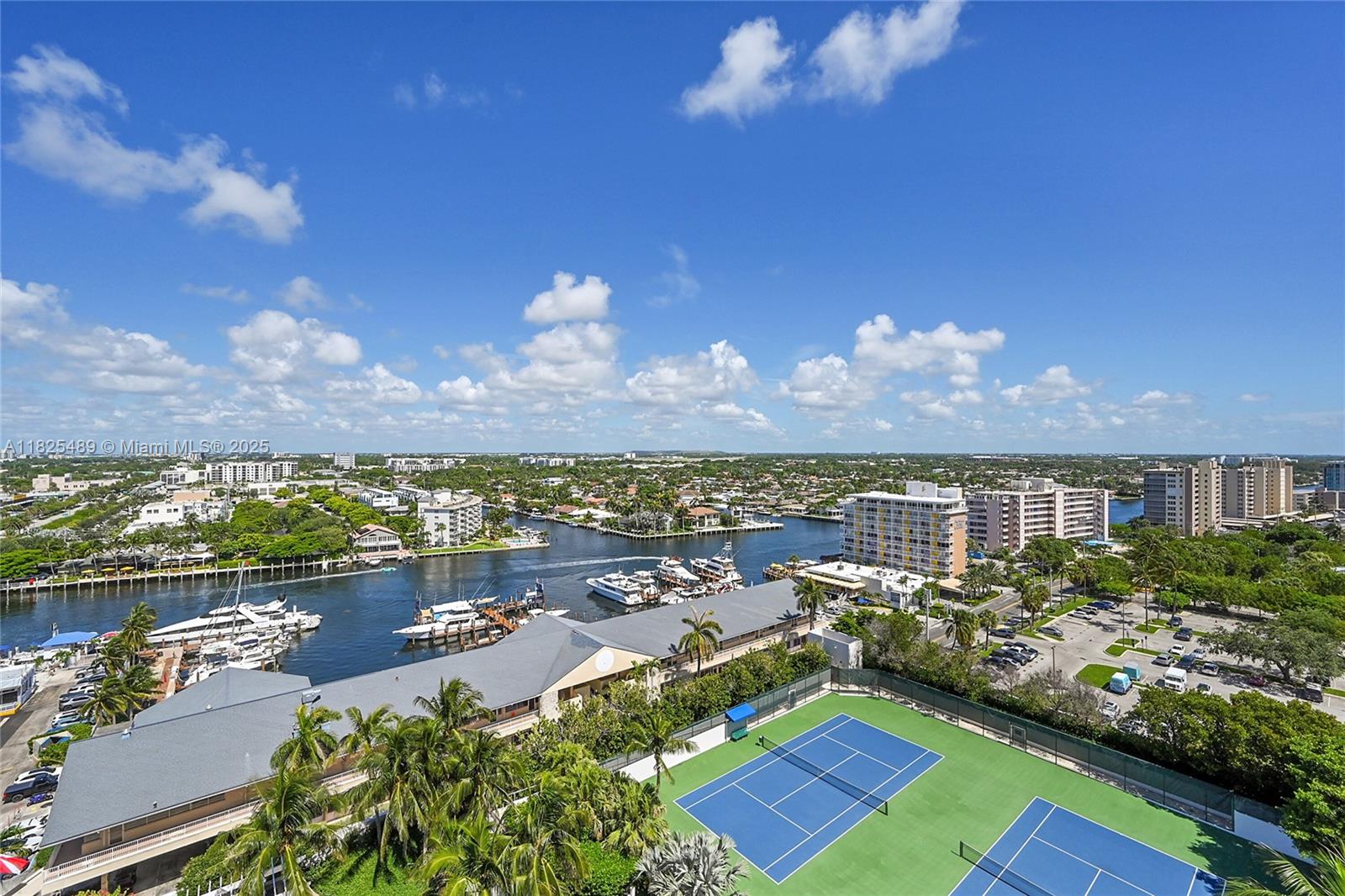 PLAZA AT OCEANSIDE (THE) - Residential