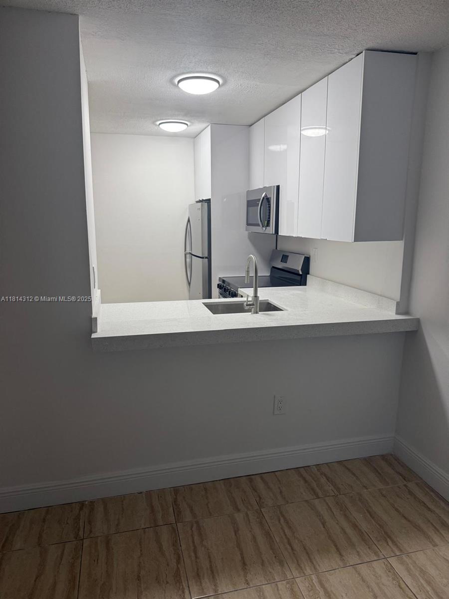 MONTECARLO CONDO - Residential Lease