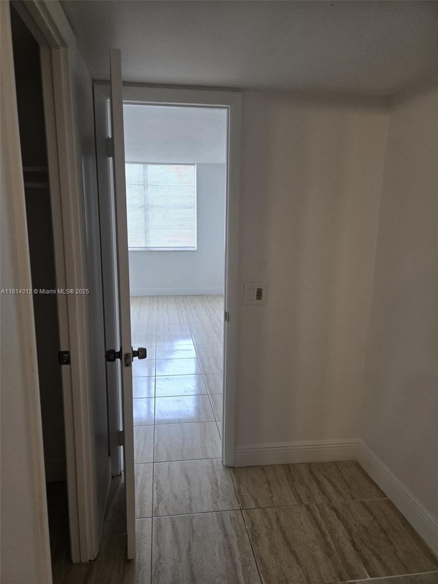MONTECARLO CONDO - Residential Lease