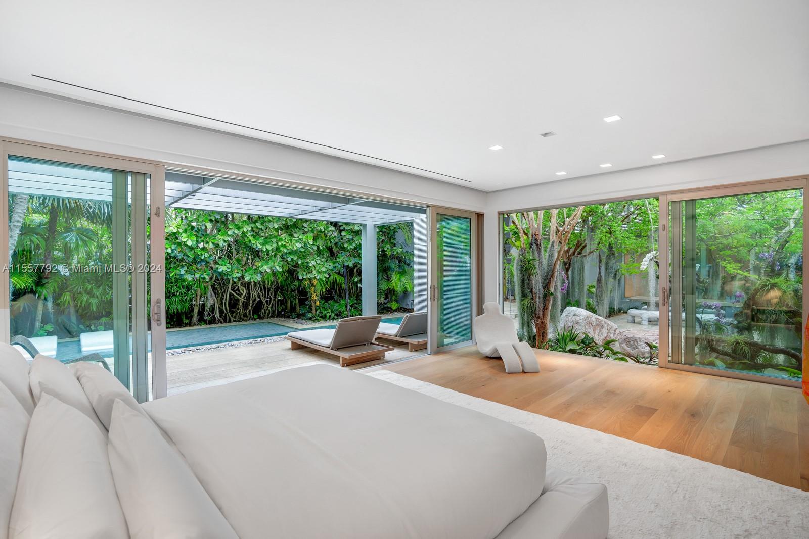 LA GORCE ISLAND - Residential