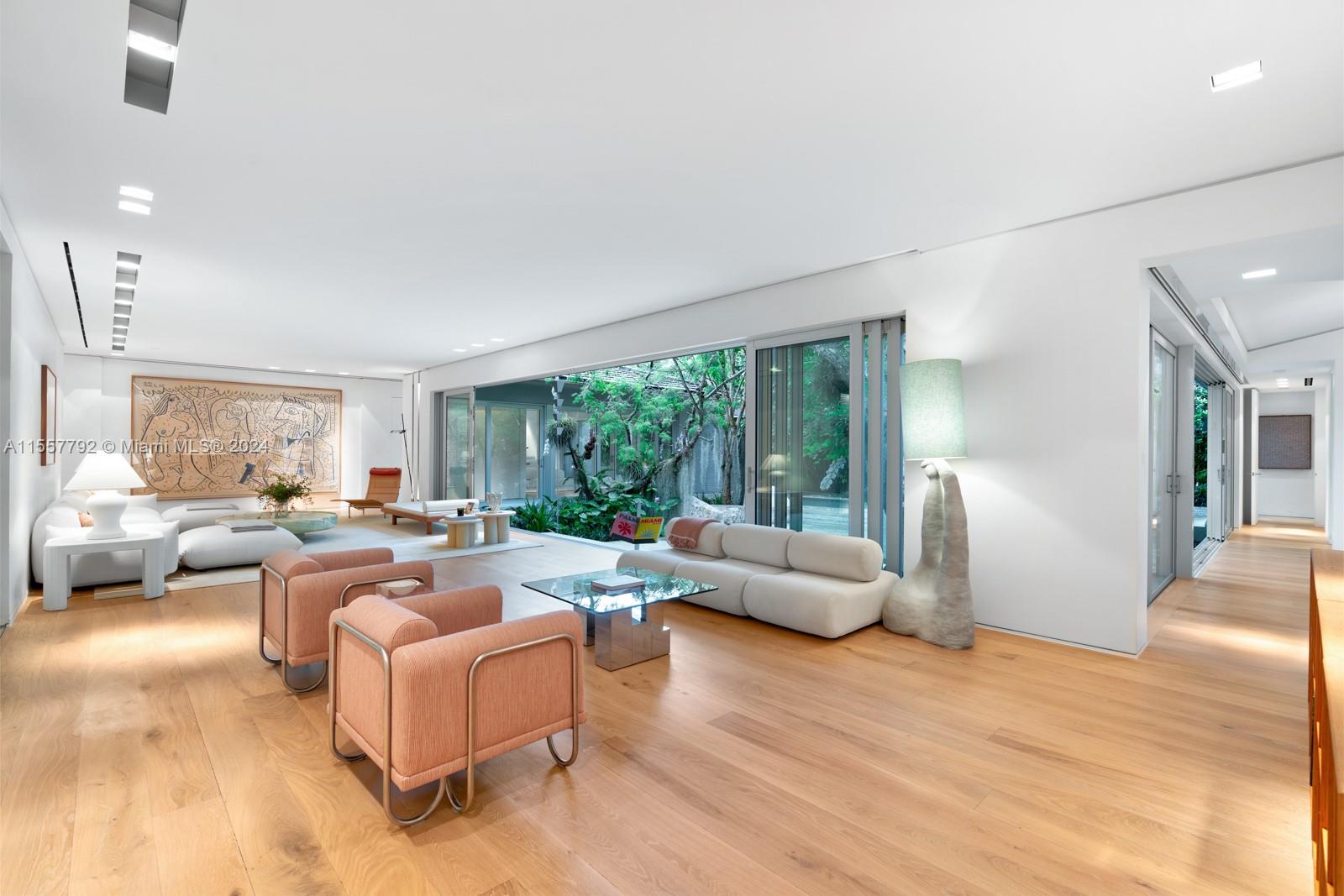 LA GORCE ISLAND - Residential
