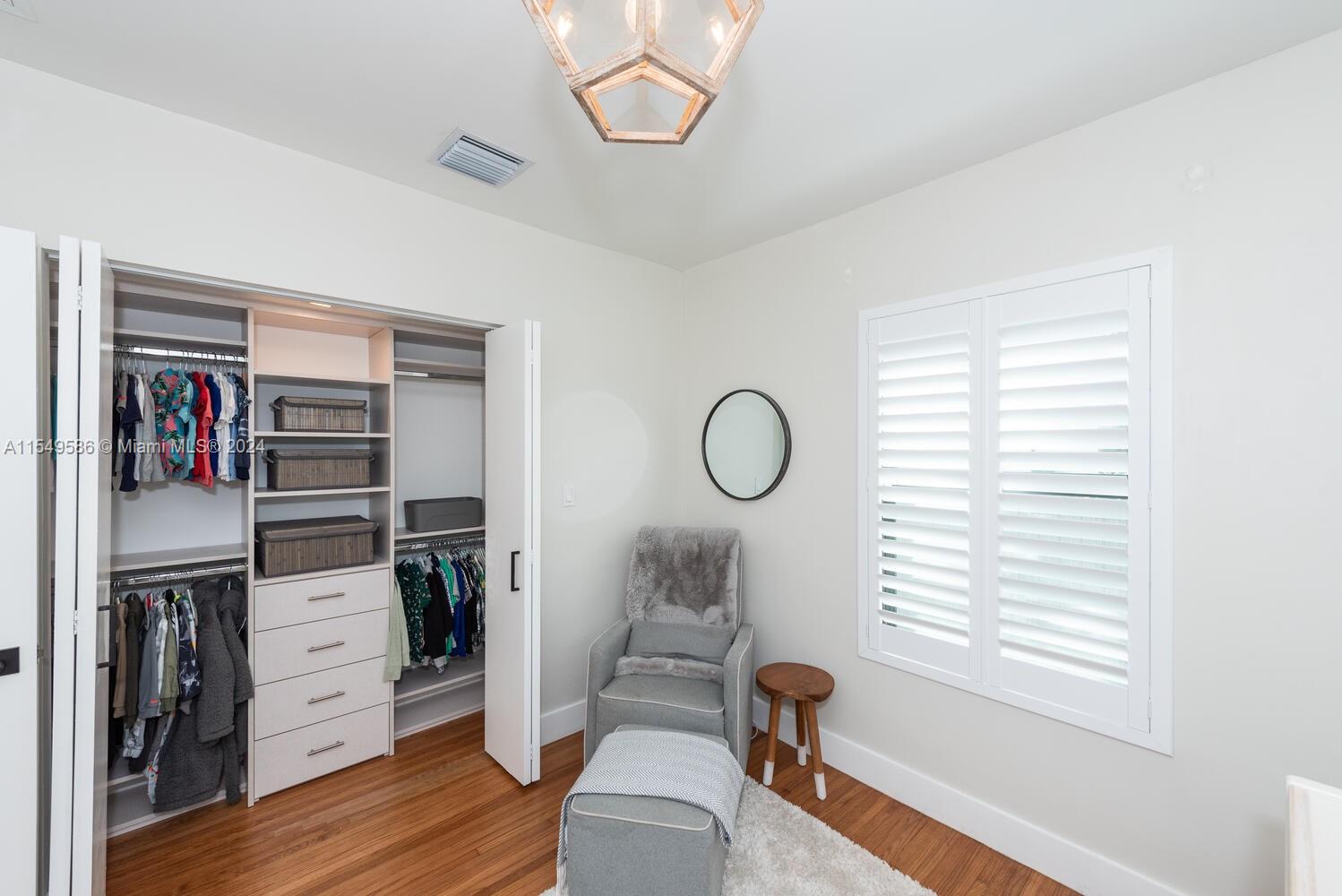 BRICKELL ESTATES - Residential