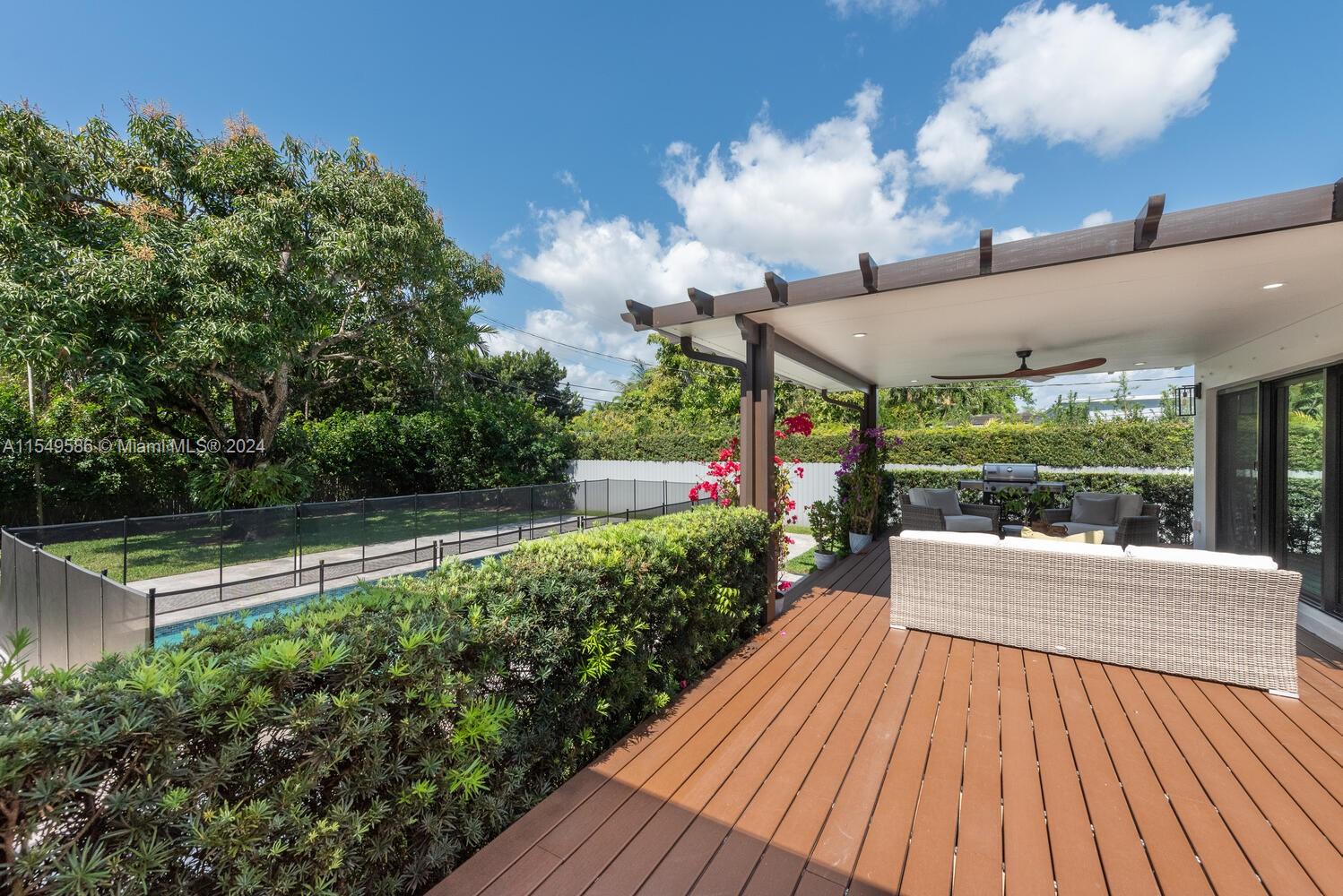 BRICKELL ESTATES - Residential