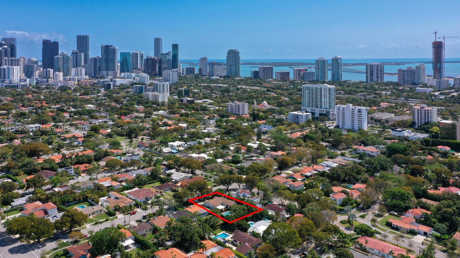 BRICKELL ESTATES - Residential